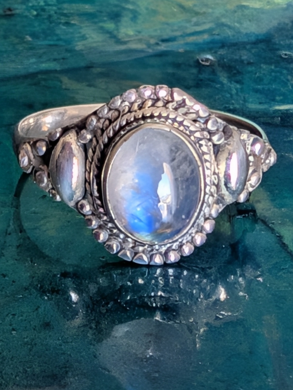 🆕 Sterling Silver Rainbow Moonstone Ring with Blue Flash Size 7 - Picture 7 of 8